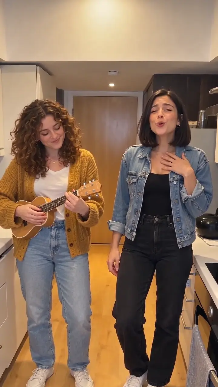 Friends duo